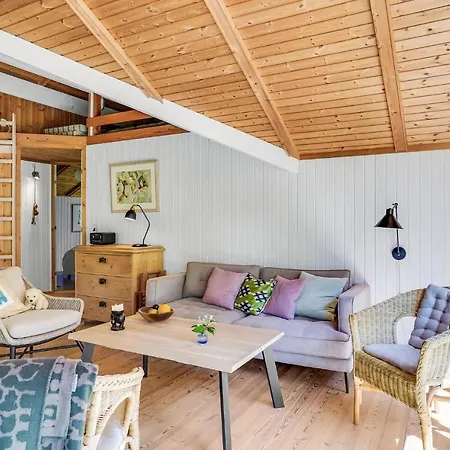 Feriehus 2 Bedroom Pet Friendly In Græsted